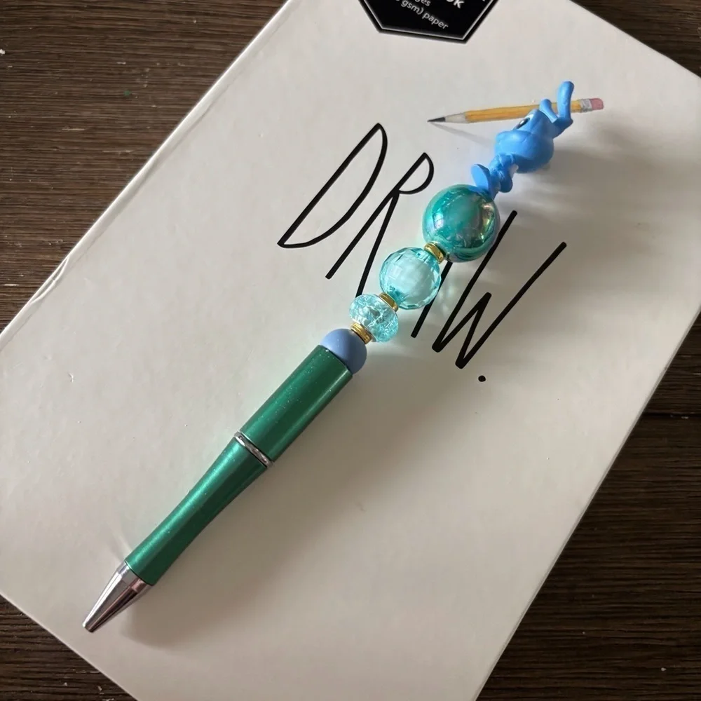Disney Doorables: A Bug's Life: Flik handmade beaded pen